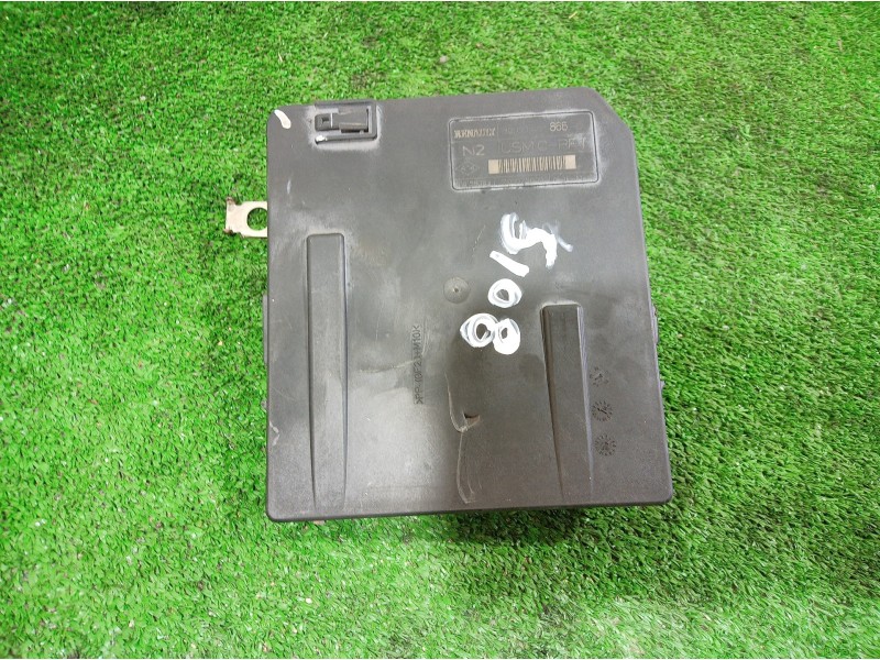 Recambio de caja reles / fusibles para renault scenic ii confort dynamique referencia OEM IAM 8200481866 8200481866 519158083