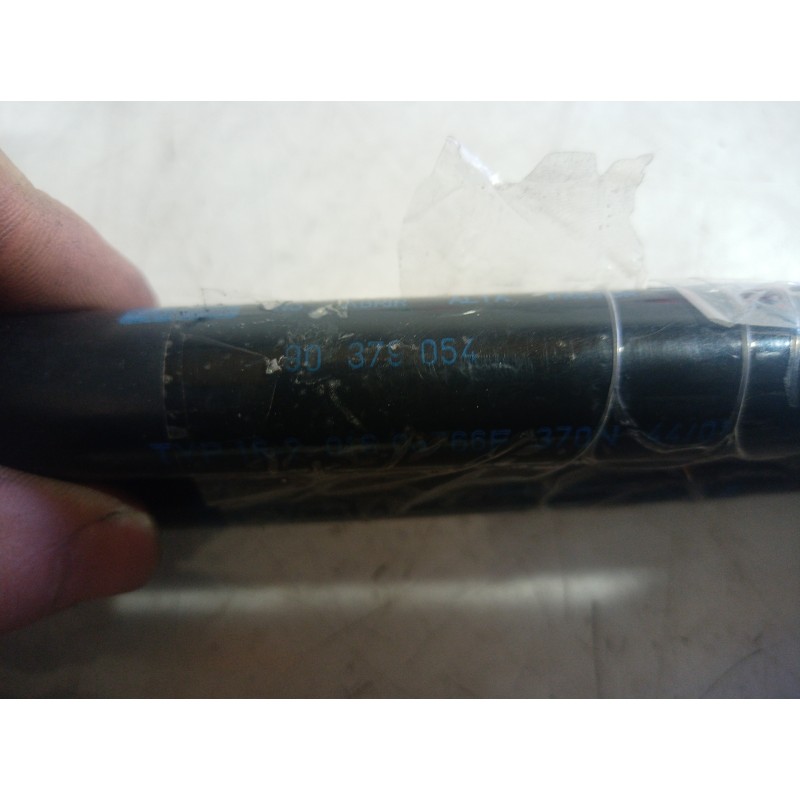 Recambio de amortiguadores maletero / porton para opel omega b elegance berlina referencia OEM IAM 90379054 90379054 90379054