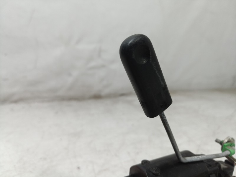 Recambio de cerradura puerta delantera derecha para renault mascott 3.0 diesel referencia OEM IAM   