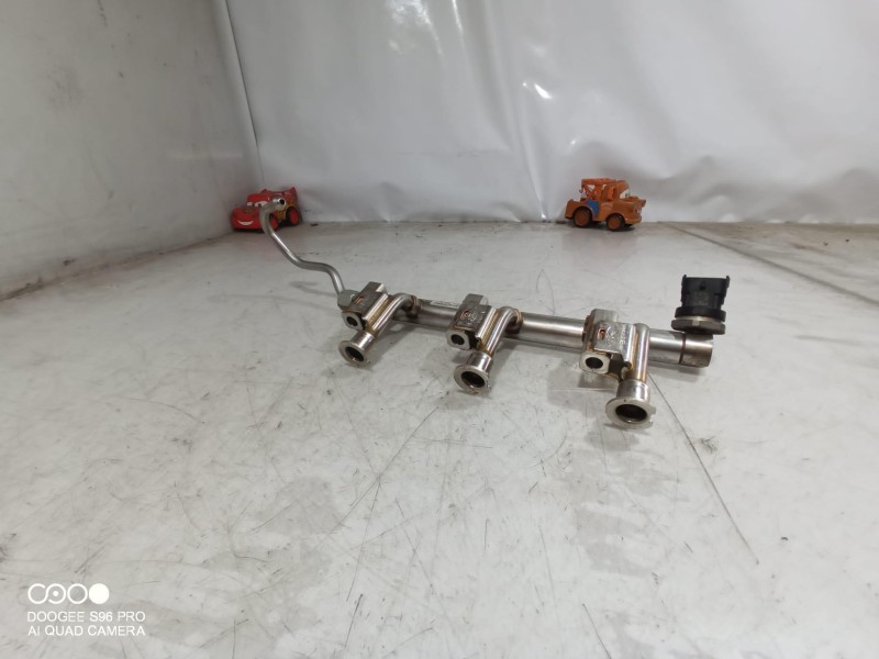 Recambio de rampa inyectora para ford c-max edition referencia OEM IAM DM5G9H487AA DM5G9H487AA DM5G9H487