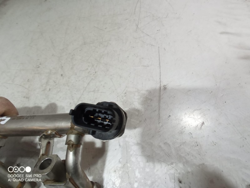 Recambio de rampa inyectora para ford c-max edition referencia OEM IAM DM5G9H487AA DM5G9H487AA DM5G9H487