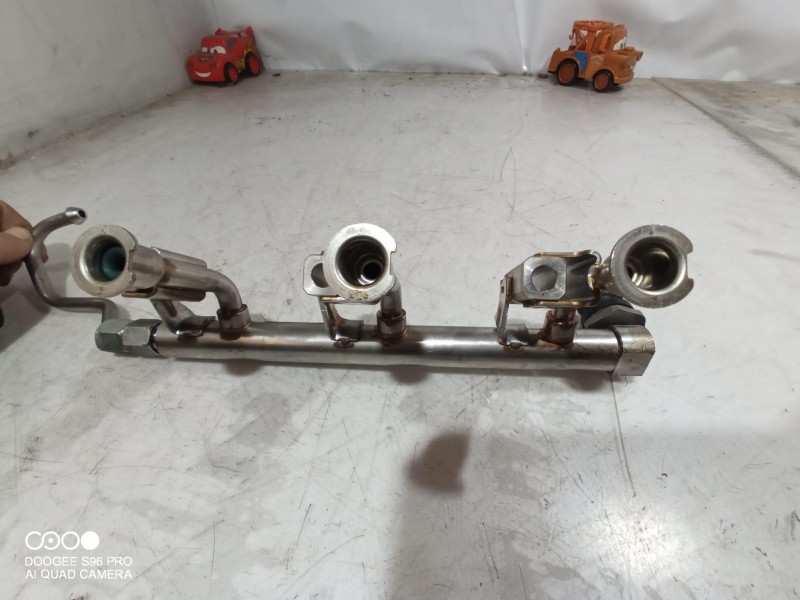 Recambio de rampa inyectora para ford c-max edition referencia OEM IAM DM5G9H487AA DM5G9H487AA DM5G9H487