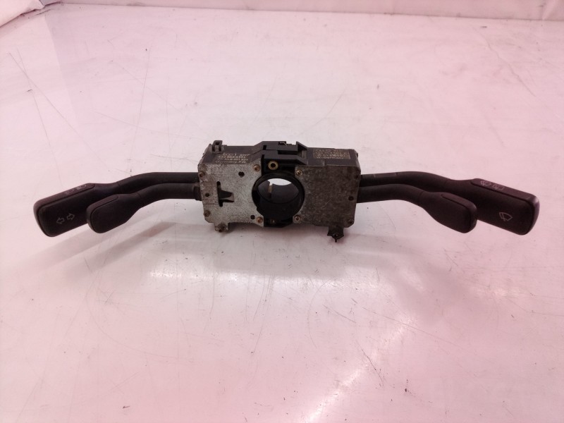 Recambio de mando intermitentes para audi 80 avant básico berlina referencia OEM IAM 443953513L 443953513 445953503