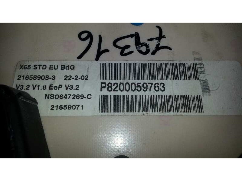 Recambio de cuadro instrumentos para renault clio ii fase ii (b/cb0) 1.2 referencia OEM IAM 8200059763  