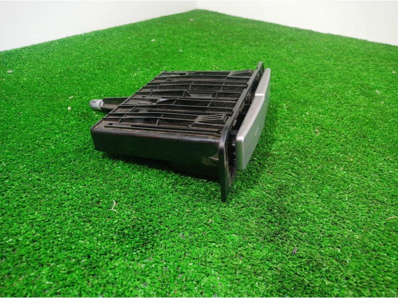 Recambio de cenicero para alfa romeo 147 (190) 1.6 t.spark eco distinctive referencia OEM IAM 7352990590 7352990590 7352990590