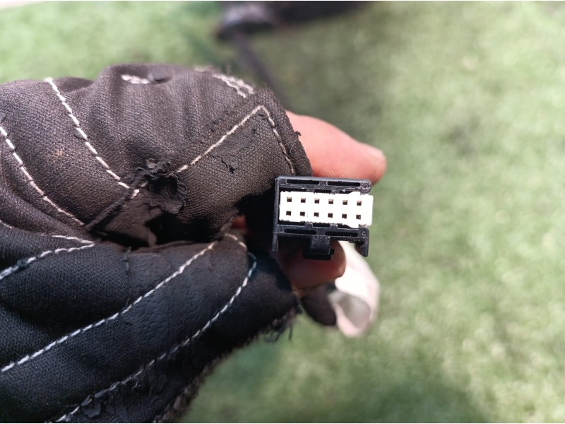 Recambio de cerradura puerta delantera derecha para audi a2 (8z) 1.4 colour.storm referencia OEM IAM 8Z1837016D  