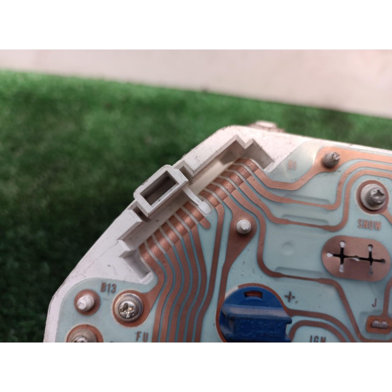 Recambio de cuadro instrumentos para mg serie 25 (rf) 1.4 16v cat referencia OEM IAM AR0051304 AR0051304 AR0051304