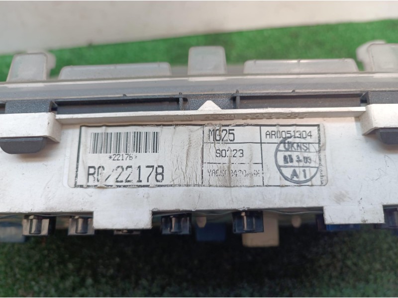 Recambio de cuadro instrumentos para mg serie 25 (rf) 1.4 16v cat referencia OEM IAM AR0051304 AR0051304 AR0051304