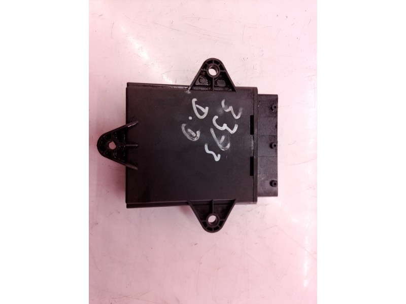 Recambio de centralita cierre para opel vectra c berlina comfort referencia OEM IAM 13170177 13170177 5WK46006