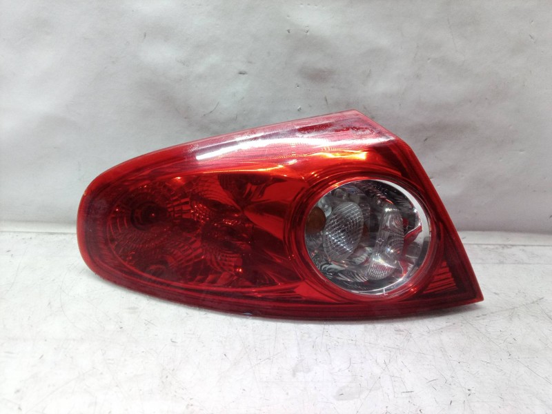 Recambio de piloto trasero izquierdo para daewoo lacetti sx referencia OEM IAM   