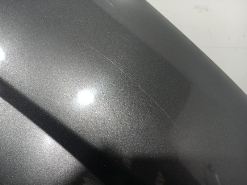 Recambio de aleta delantera derecha para chrysler grand voyager limited referencia OEM IAM   