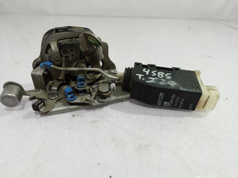 Recambio de cerradura puerta trasera izquierda para opel omega b elegance berlina referencia OEM IAM 605329 605329 605329