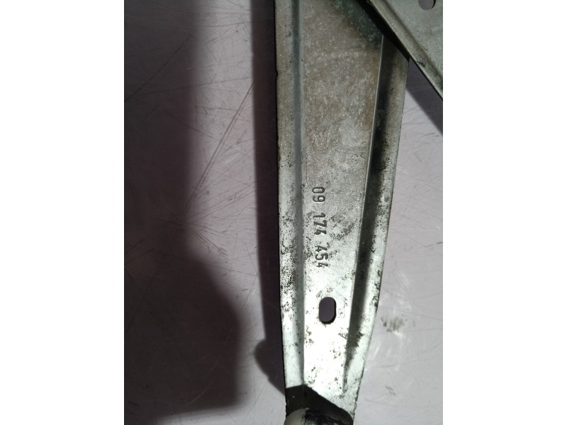 Recambio de elevalunas delantero derecho para opel omega b elegance berlina referencia OEM IAM 09174454 09174454 09174454