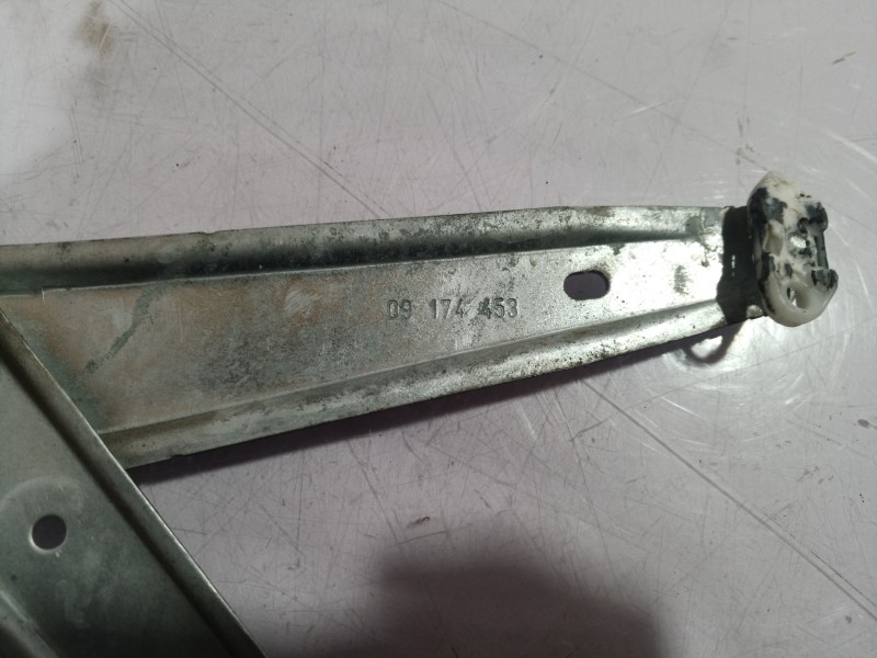 Recambio de elevalunas delantero izquierdo para opel omega b elegance berlina referencia OEM IAM 09174453 09174453 09174453