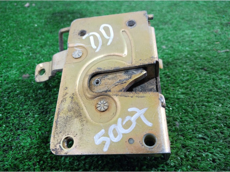 Recambio de cerradura puerta delantera derecha para maserati biturbo 425 referencia OEM IAM   