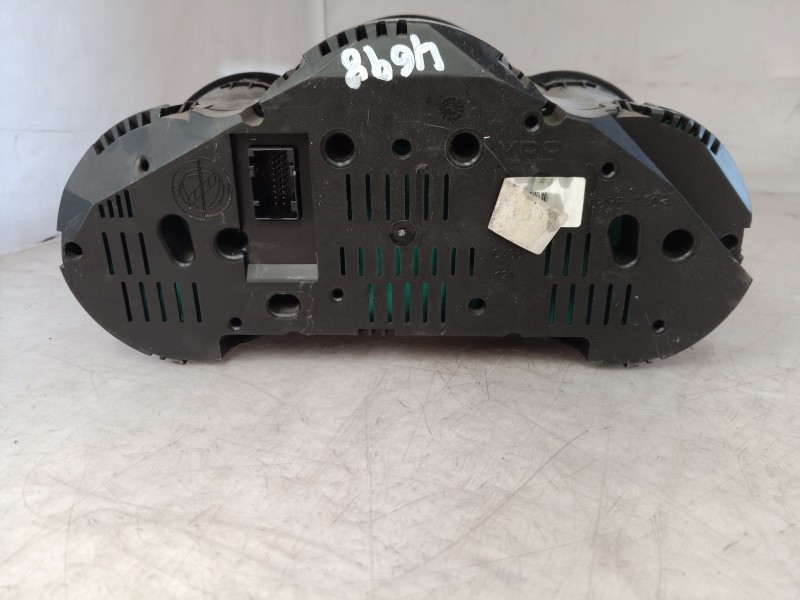 Recambio de cuadro instrumentos para alfa romeo 147 (190) 1.6 t.spark eco distinctive referencia OEM IAM 0735374402 0735374402 0