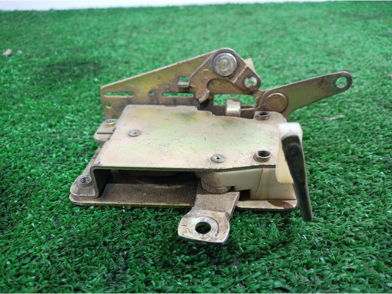 Recambio de cerradura puerta delantera derecha para maserati biturbo 425 referencia OEM IAM   