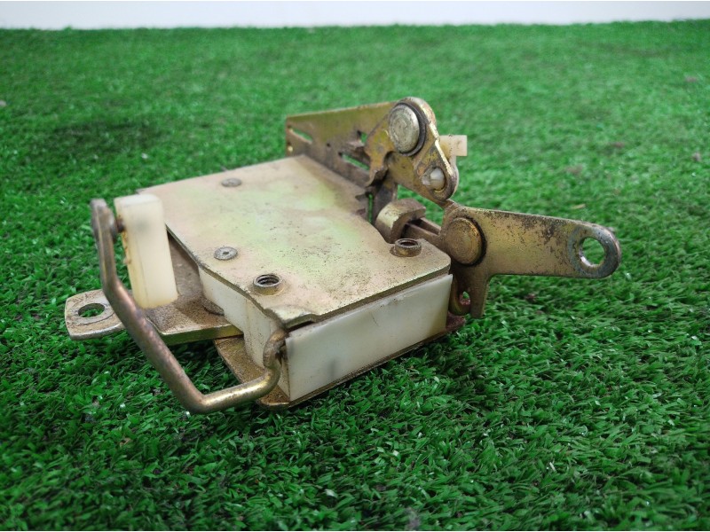 Recambio de cerradura puerta delantera derecha para maserati biturbo 425 referencia OEM IAM   