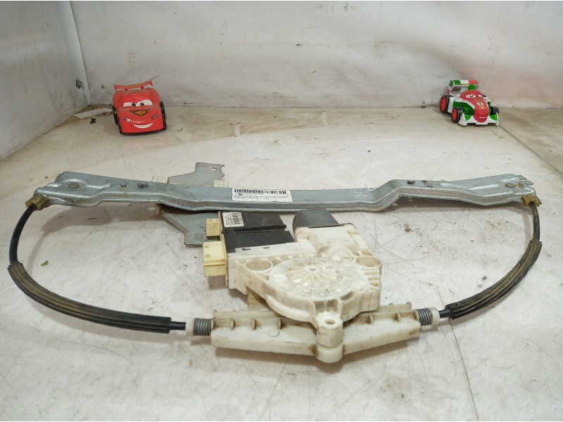 Recambio de elevalunas delantero izquierdo para citroën c4 berlina referencia OEM IAM 997832 997832 997832