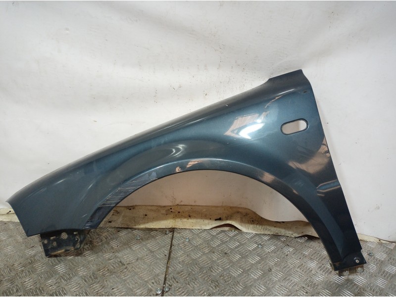 Recambio de aleta delantera izquierda para volkswagen passat berlina (3b3) advance referencia OEM IAM   