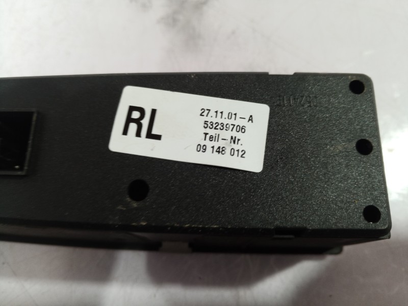 Recambio de maneta elevalunas delantera derecha para opel omega b elegance berlina referencia OEM IAM 53239706 53239706 53239706