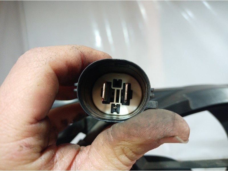 Recambio de electroventilador para ford focus berlina (cap) titanium referencia OEM IAM 3M5H8C607VC 3M5H8C607VC 3M5H8C607