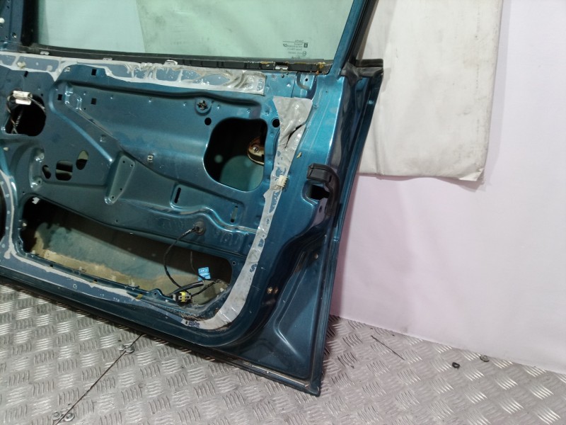 Recambio de puerta delantera derecha para opel omega b elegance berlina referencia OEM IAM   