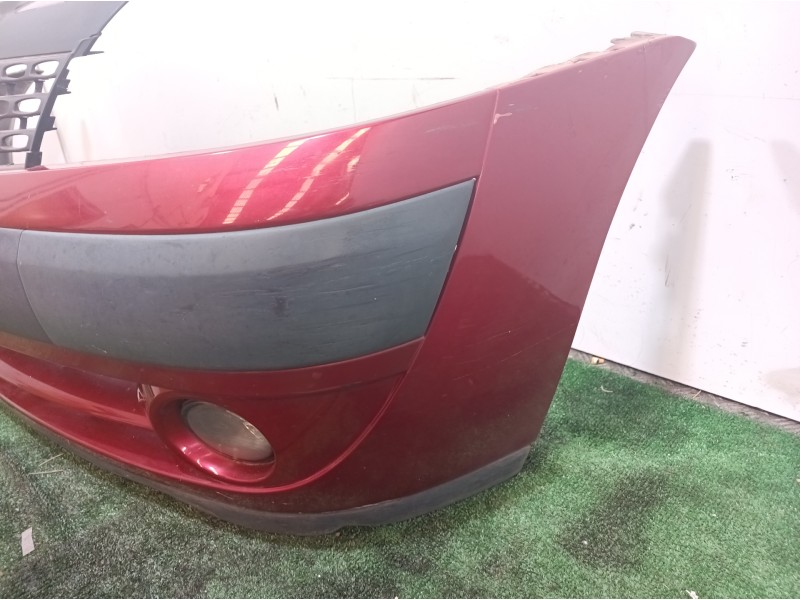 Recambio de paragolpes delantero para renault clio ii fase ii (b/cb0) 1.2 16v referencia OEM IAM 8200074471 8200074471 820007447