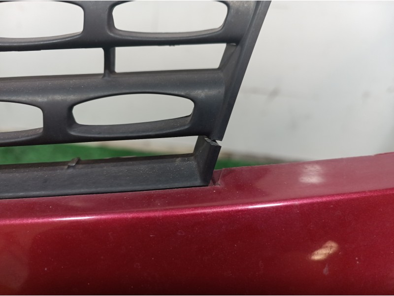 Recambio de paragolpes delantero para renault clio ii fase ii (b/cb0) 1.2 16v referencia OEM IAM 8200074471 8200074471 820007447