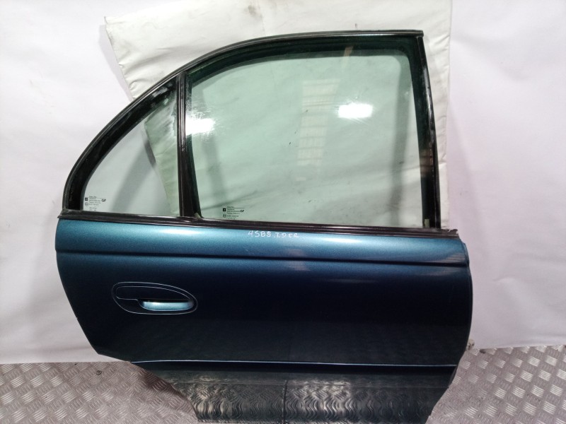 Recambio de puerta trasera derecha para opel omega b elegance berlina referencia OEM IAM   