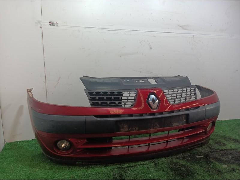 Recambio de paragolpes delantero para renault clio ii fase ii (b/cb0) 1.2 16v referencia OEM IAM 8200074471 8200074471 820007447