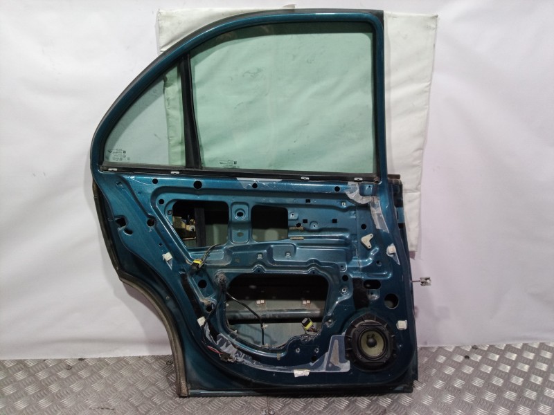 Recambio de puerta trasera izquierda para opel omega b elegance berlina referencia OEM IAM   