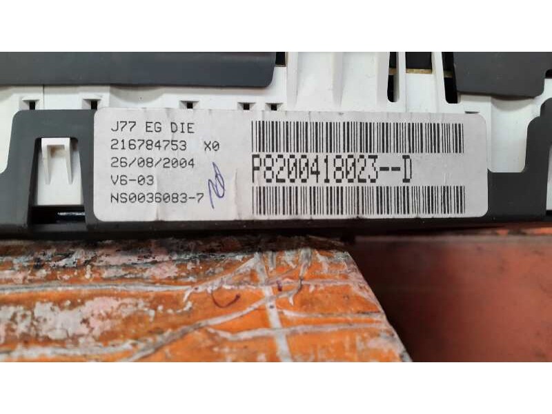 Recambio de cuadro instrumentos para renault modus confort dynamique referencia OEM IAM P8200418023 P8200418023 P8200418023
