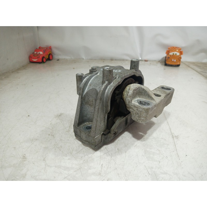 Recambio de soporte motor derecho para skoda suberb (3t4) exclusive 4x4 referencia OEM IAM 1K0199262CB 1K0199262CB 1K0199262