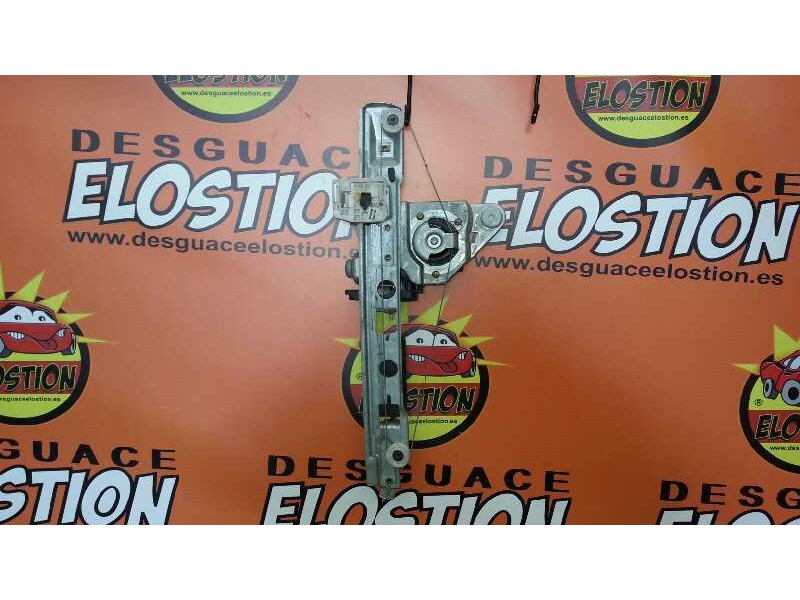 Recambio de elevalunas trasero derecho para renault megane i classic (la0) referencia OEM IAM   