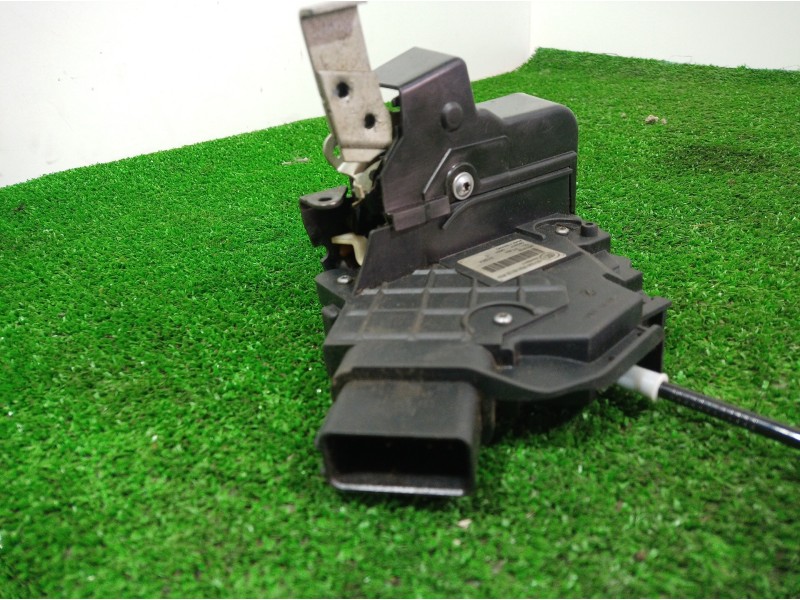 Recambio de cerradura puerta delantera derecha para ford mondeo ber. (ca2) ambiente referencia OEM IAM 6M2AR21812AB 6M2AR21812AB