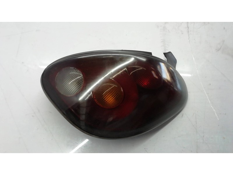 Recambio de piloto trasero izquierdo para fiat bravo (182) 1.6 16v / 16v 100 sx referencia OEM IAM 0046538353  