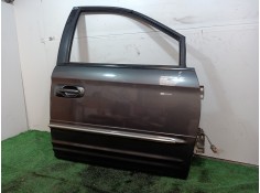 Recambio de puerta delantera derecha para chrysler grand voyager limited referencia OEM IAM    2