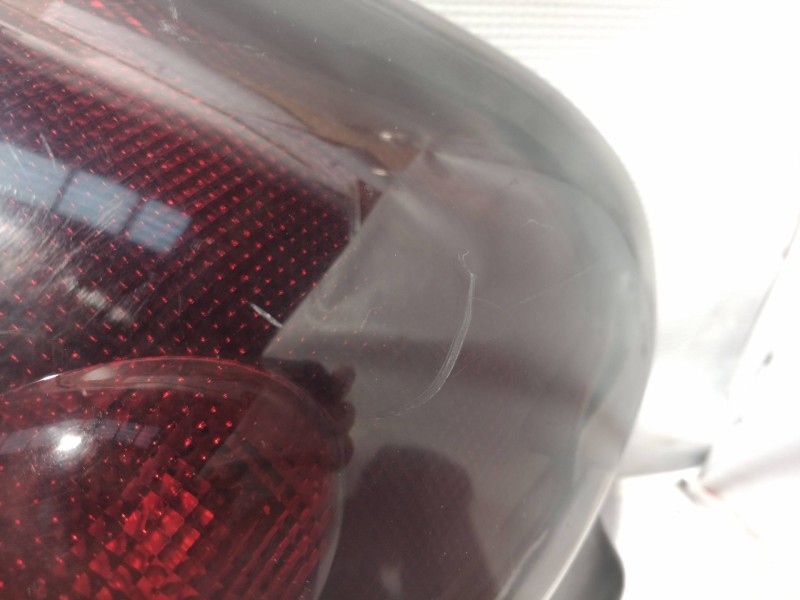 Recambio de piloto trasero derecho para fiat bravo (182) 1.6 16v / 16v 100 sx referencia OEM IAM 0046538352  