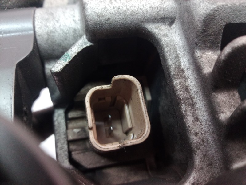 Recambio de alternador para peugeot 407 st confort referencia OEM IAM 9654752880 9654752880 9654752880