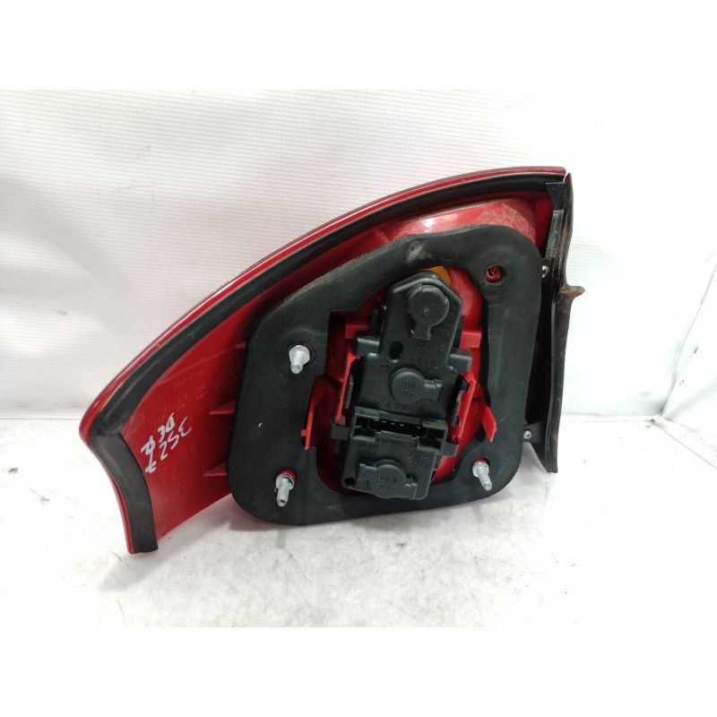 Recambio de piloto trasero derecho para audi a6 berlina (4b2) 2.5 tdi referencia OEM IAM 084411943R 084411943R 084411943R