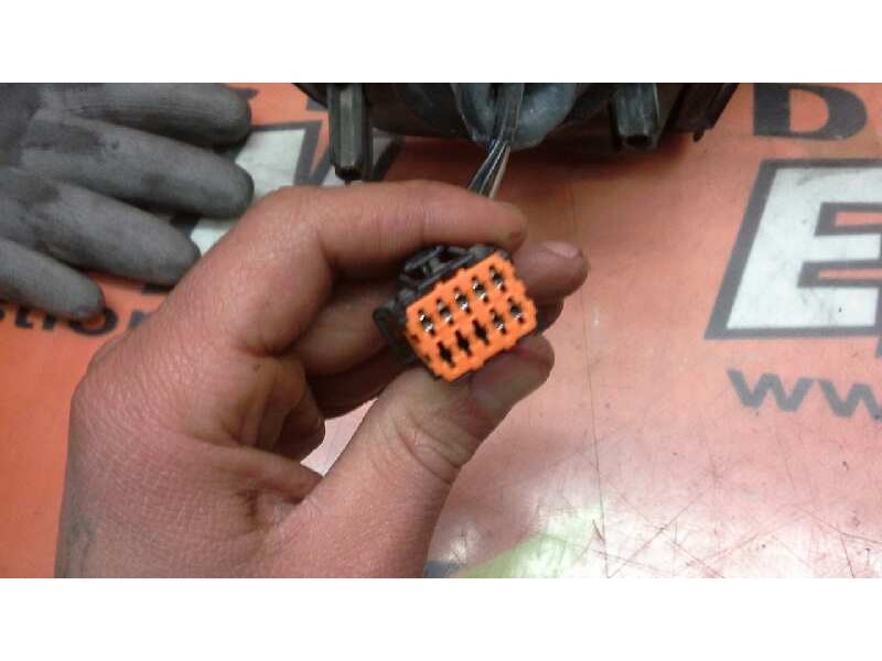 Recambio de retrovisor derecho para peugeot 206 berlina xs referencia OEM IAM   