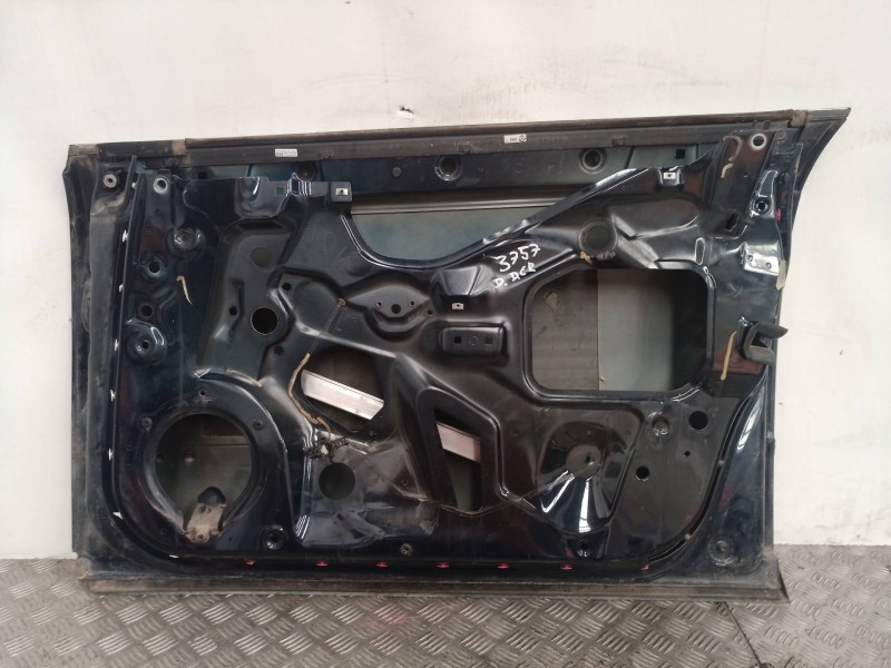 Recambio de puerta delantera derecha para audi a4 berlina (8e) 2.0 tdi 16v (103kw) referencia OEM IAM   
