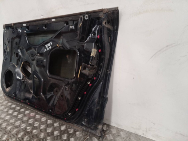 Recambio de puerta delantera derecha para audi a4 berlina (8e) 2.0 tdi 16v (103kw) referencia OEM IAM   