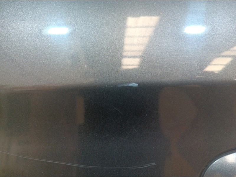 Recambio de puerta delantera izquierda para chrysler grand voyager limited referencia OEM IAM   