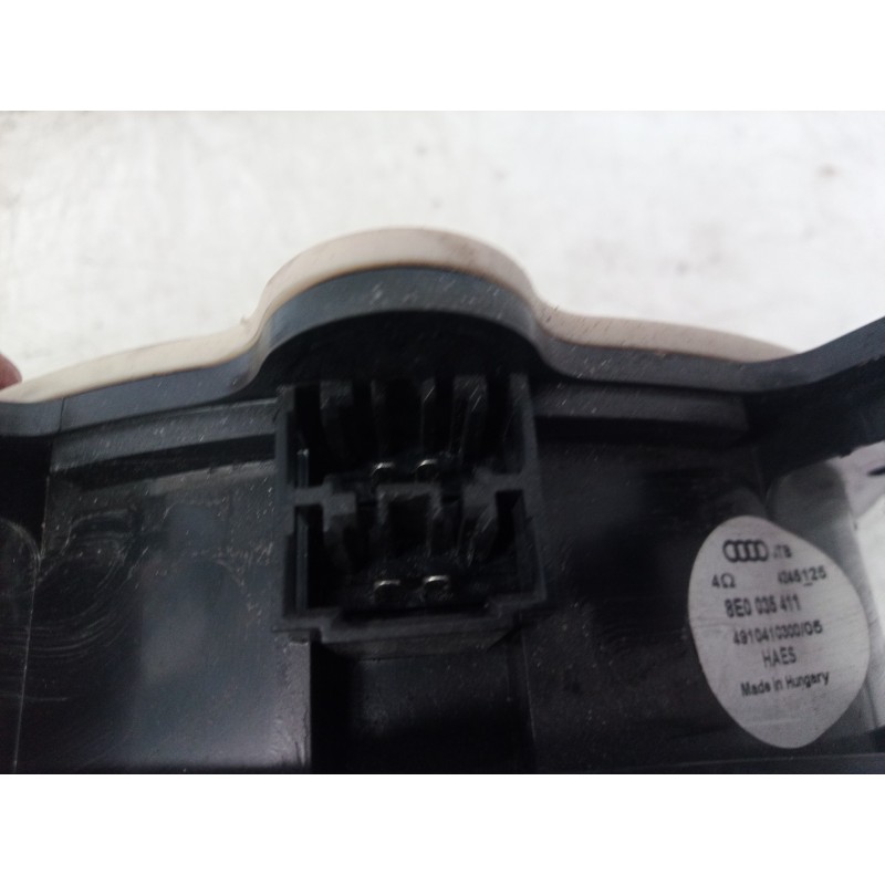 Recambio de altavoz para audi a4 berlina (8e) 2.0 tdi 16v (103kw) referencia OEM IAM 8E0035411 8E0035411 8E0035411