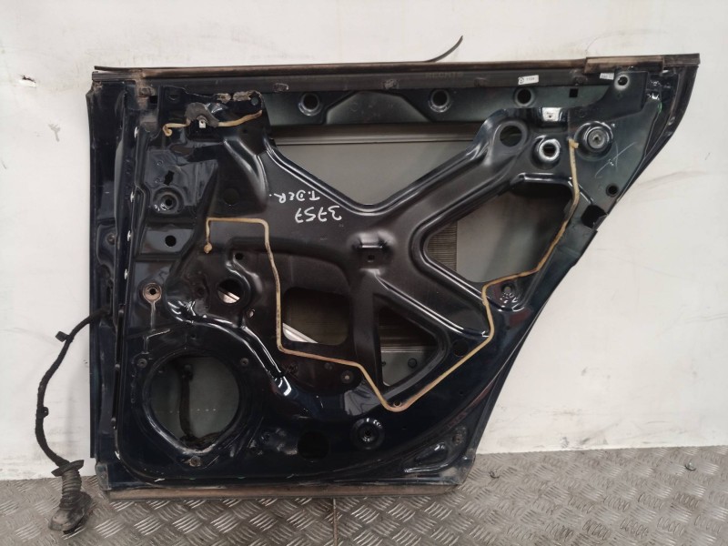 Recambio de puerta trasera derecha para audi a4 berlina (8e) 2.0 tdi 16v (103kw) referencia OEM IAM   