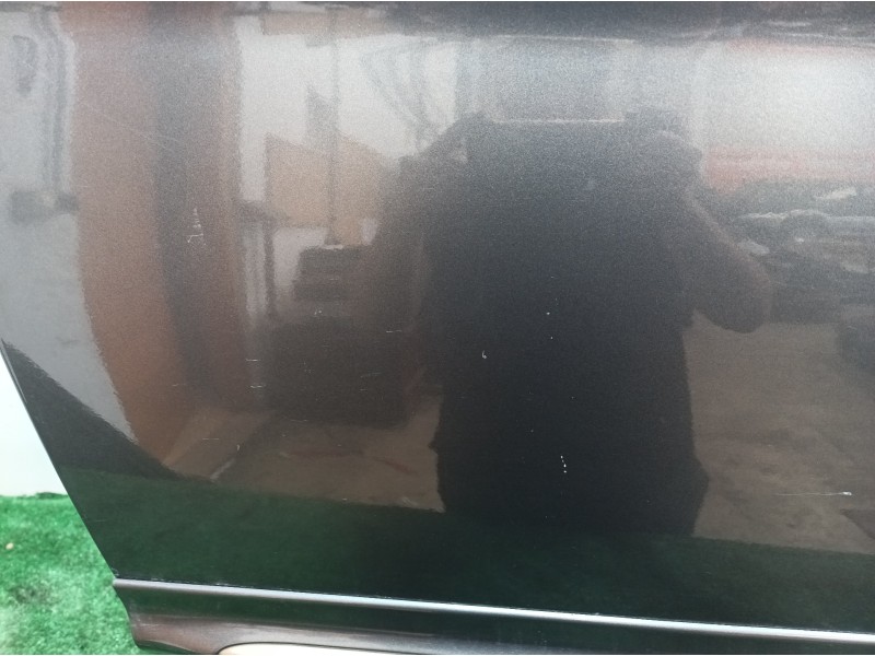 Recambio de puerta lateral corredera derecha para chrysler grand voyager limited referencia OEM IAM   