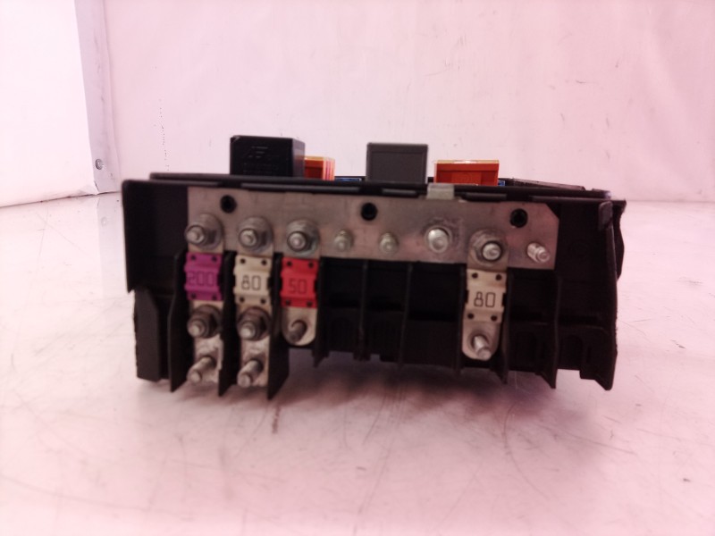 Recambio de caja reles / fusibles para volkswagen golf v berlina (1k1) conceptline (e) referencia OEM IAM 017181301 017181301 01