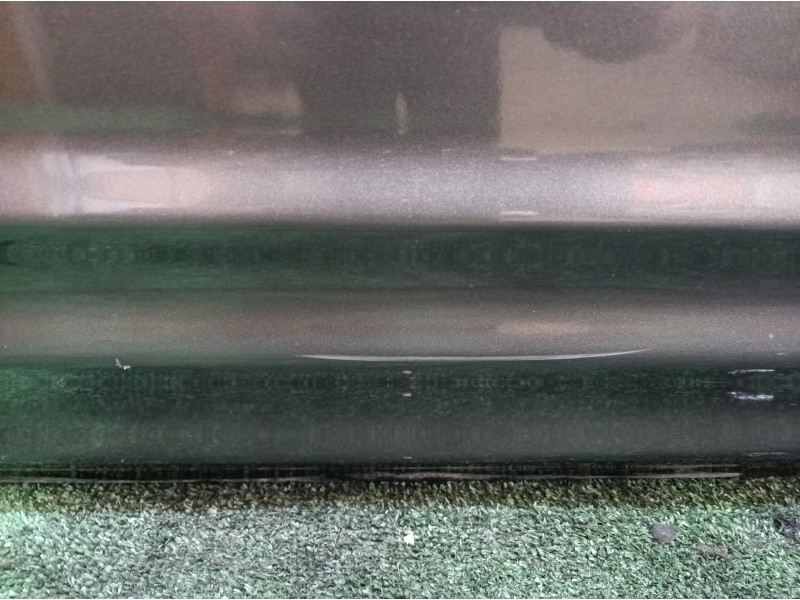 Recambio de puerta lateral corredera derecha para chrysler grand voyager limited referencia OEM IAM   